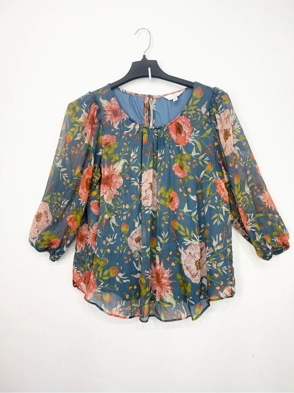 Lauren Conrad Blue Metallic Floral Print Half Sleeve Semi Sheer Flowy Blouse